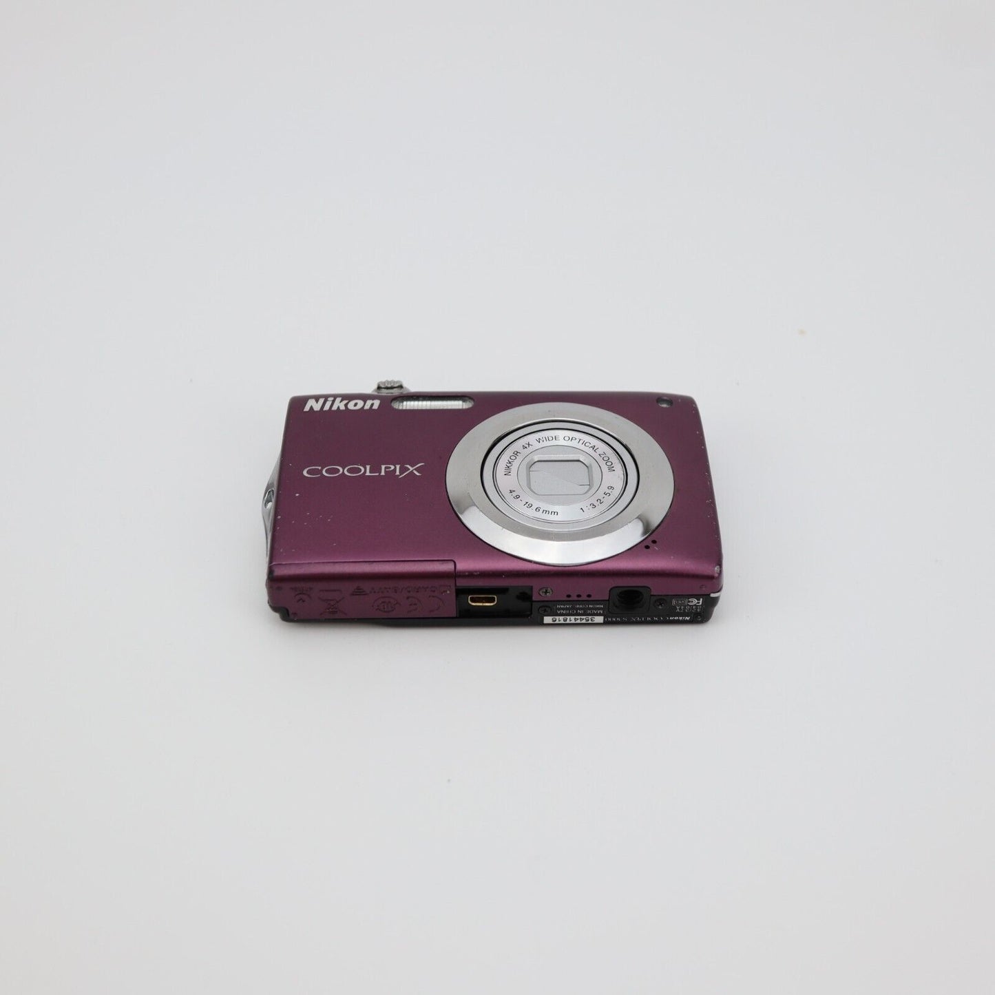 Nikon Coolpix S3000 12MP Digital Camera - FULL KIT - 24HR POST