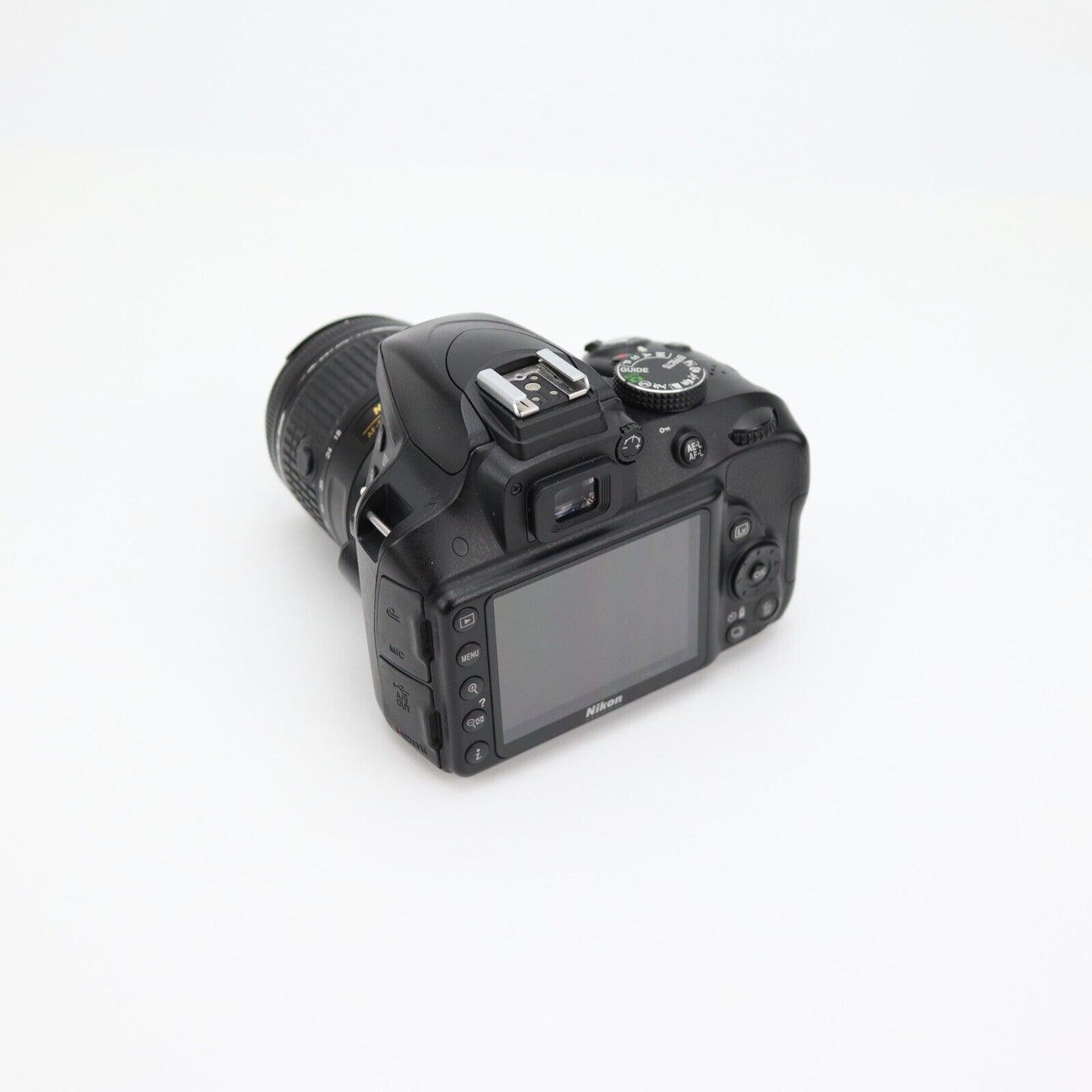 Nikon D3300 Camera with 18-55mm Lens - 6K Shutter count - Good Condition