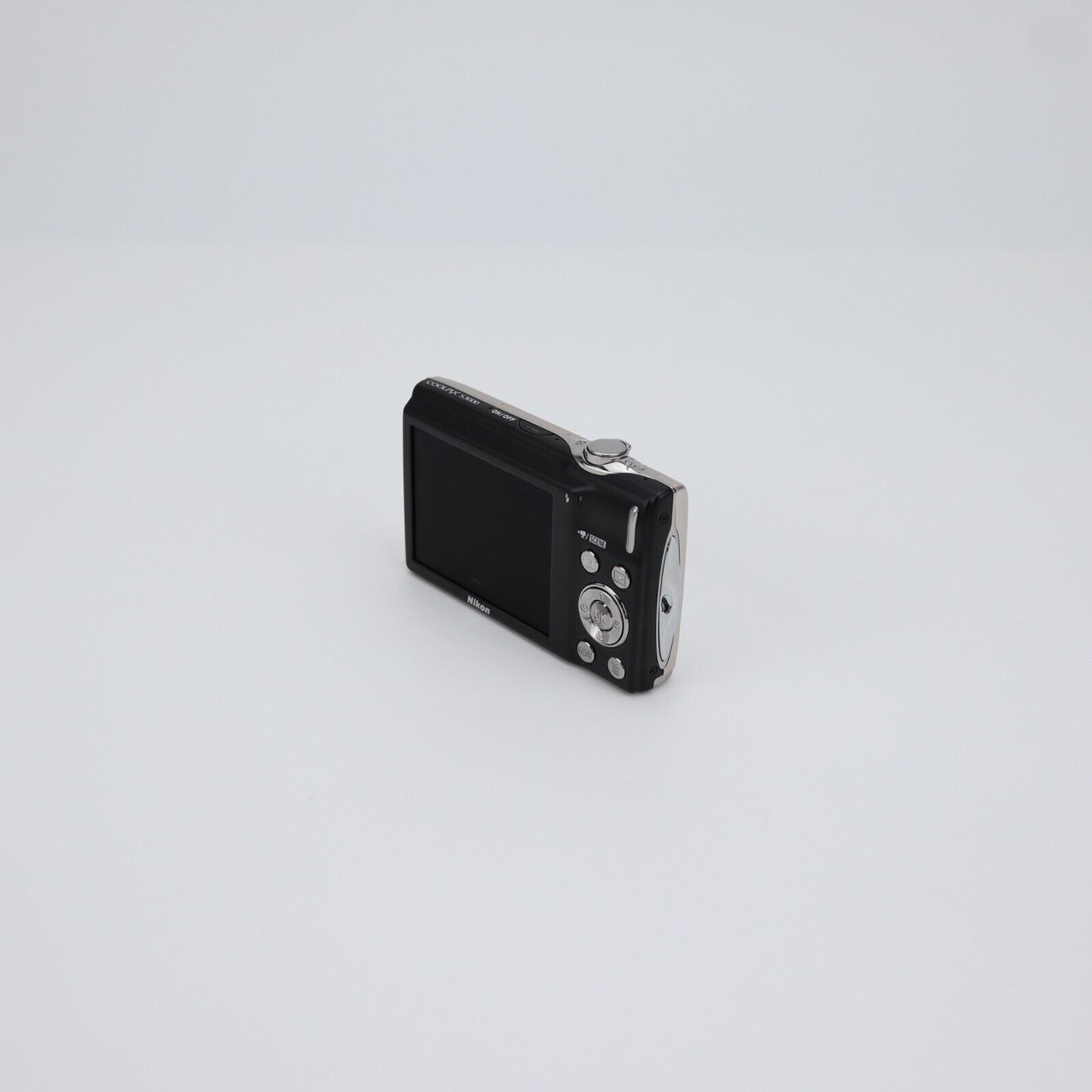 Nikon Coolpix S3000 12MP Digital Camera - FULL KIT - 24HR POST