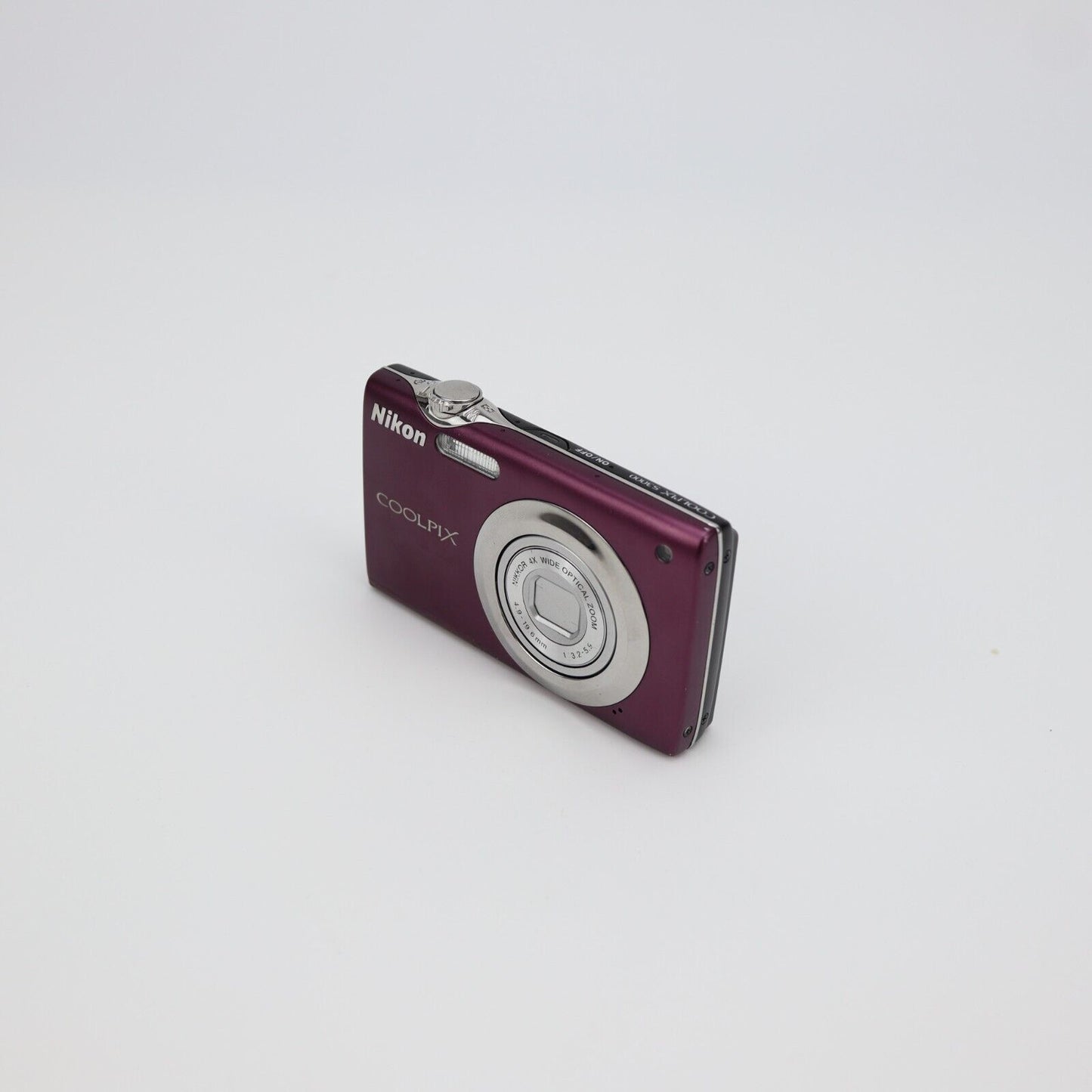 Nikon Coolpix S3000 12MP Digital Camera - FULL KIT - 24HR POST