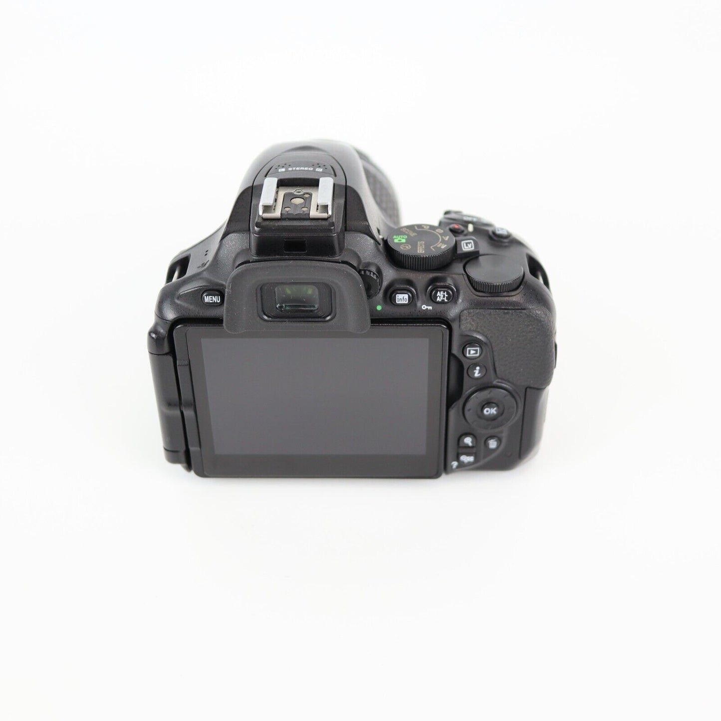 Nikon D5600 Camera with 18-55mm Lens - Good Condition - 24HR POST