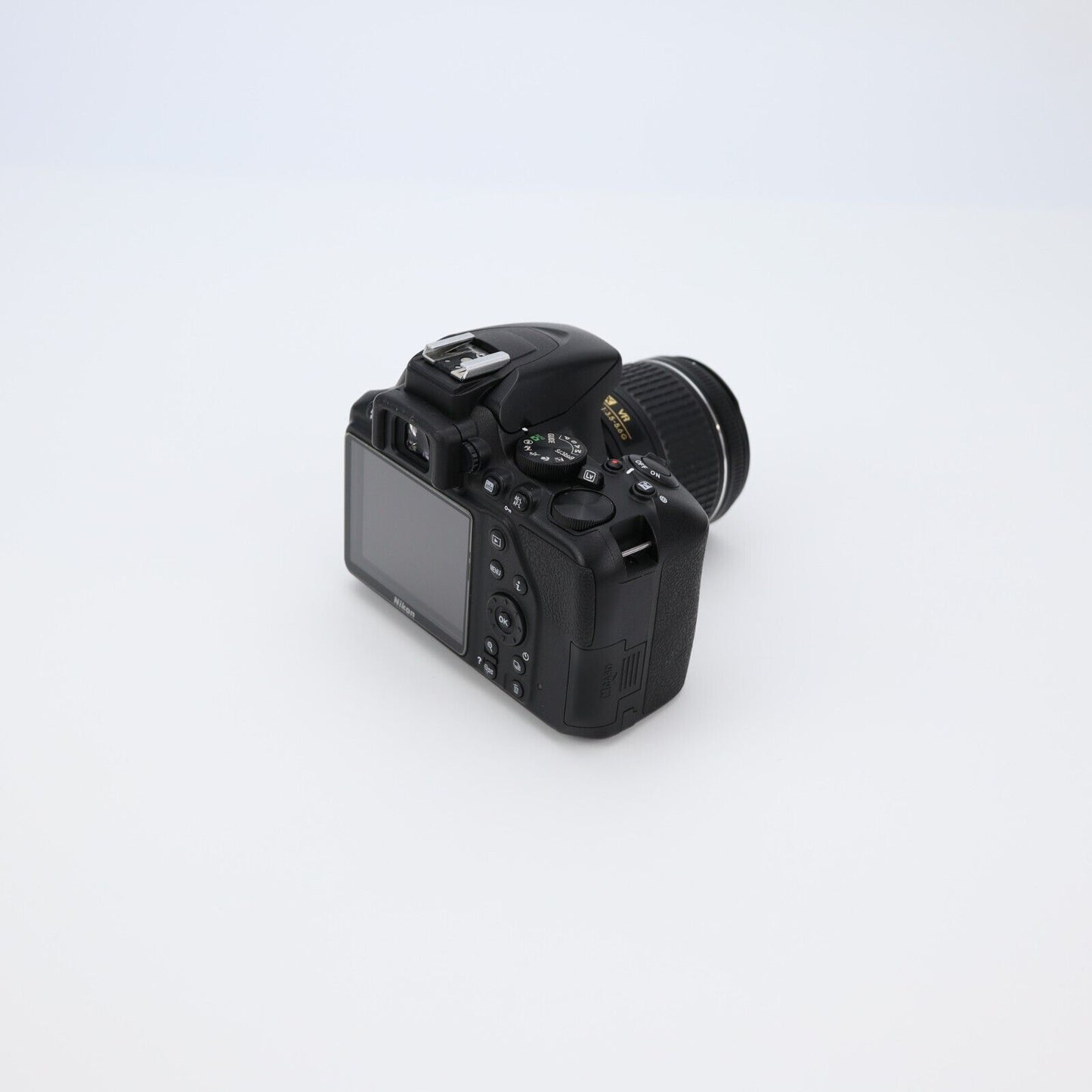 Nikon D3500 Camera FULL KIT 18-55mm Lens - 3K Shutter Count - GRADE A
