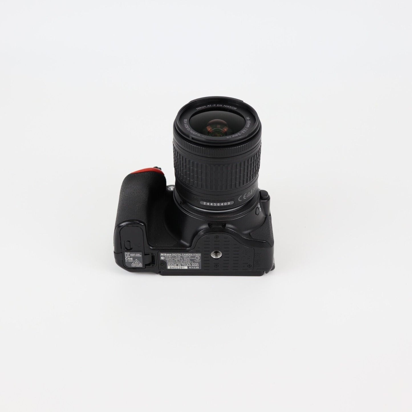 Nikon D5600 Camera KIT with 18-55mm Lens - Low Shutter Count- 1 Day Post