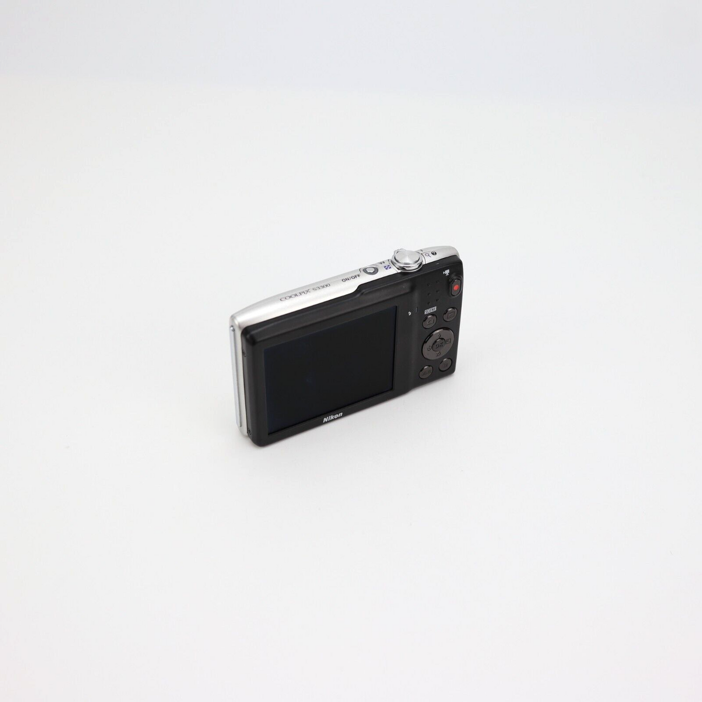 Nikon Coolpix S3300 16MP Digital Camera - Read Description - 24HR Postage