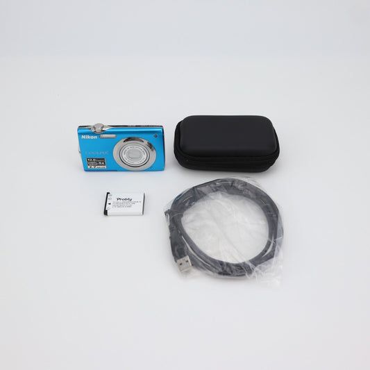 Nikon Coolpix S3000 12MP Digital Camera - FULL KIT - 24HR POST