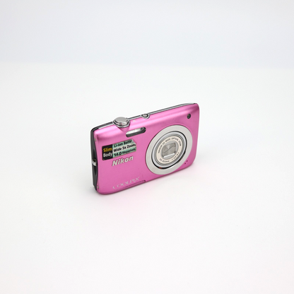 Nikon Coolpix S2600 14MP Digital Camera PINK - FULL KIT - 24HR POST