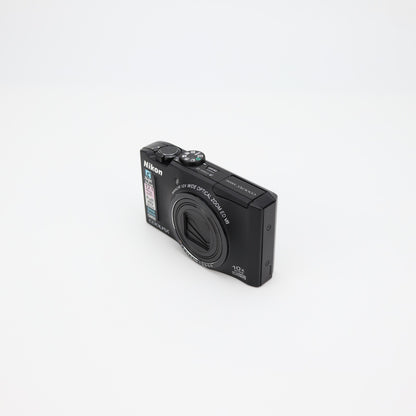 Nikon Coolpix S8100 - AutoFocus issue - 48HR Post