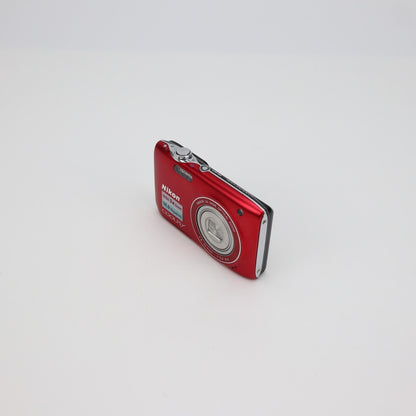 Nikon Coolpix S3100 14MP Digital Camera- Read Description - Next Day Delivery