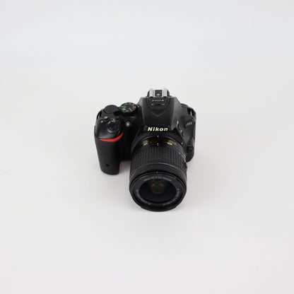 Nikon D5600 Camera with 18-55mm Lens - Good Condition - 24HR POST