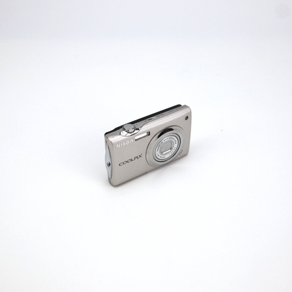 Nikon Coolpix S4000 Digital Camera Touch Screen - FULL KIT - Next Day Post