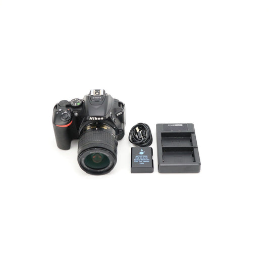 Nikon D5600 Camera with 18-55mm Lens - Good Condition - Low Shutter Count