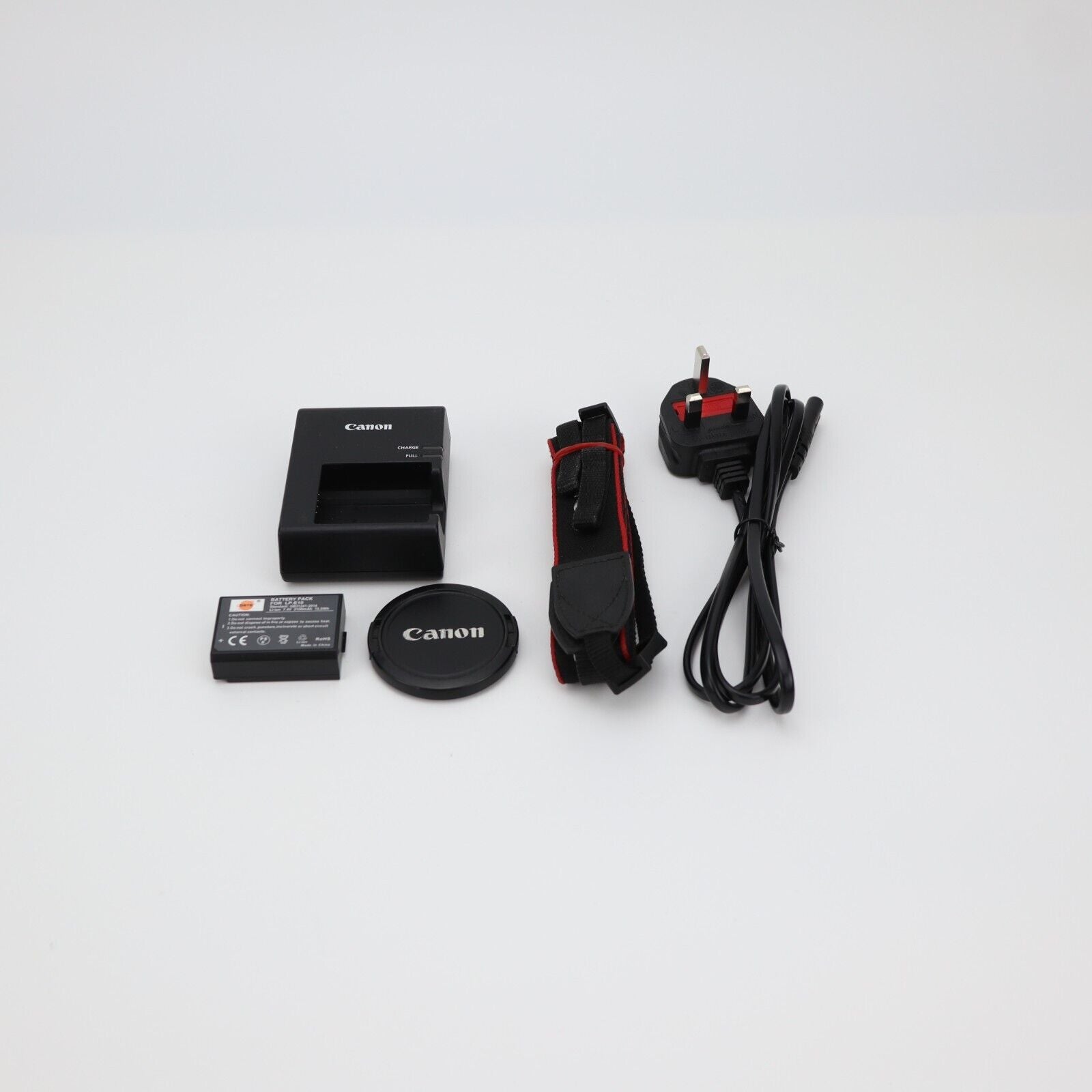 Canon EOS 1200D Camera with 18-55mm Lens - Good Condition - 2K SHUTTER COUNT