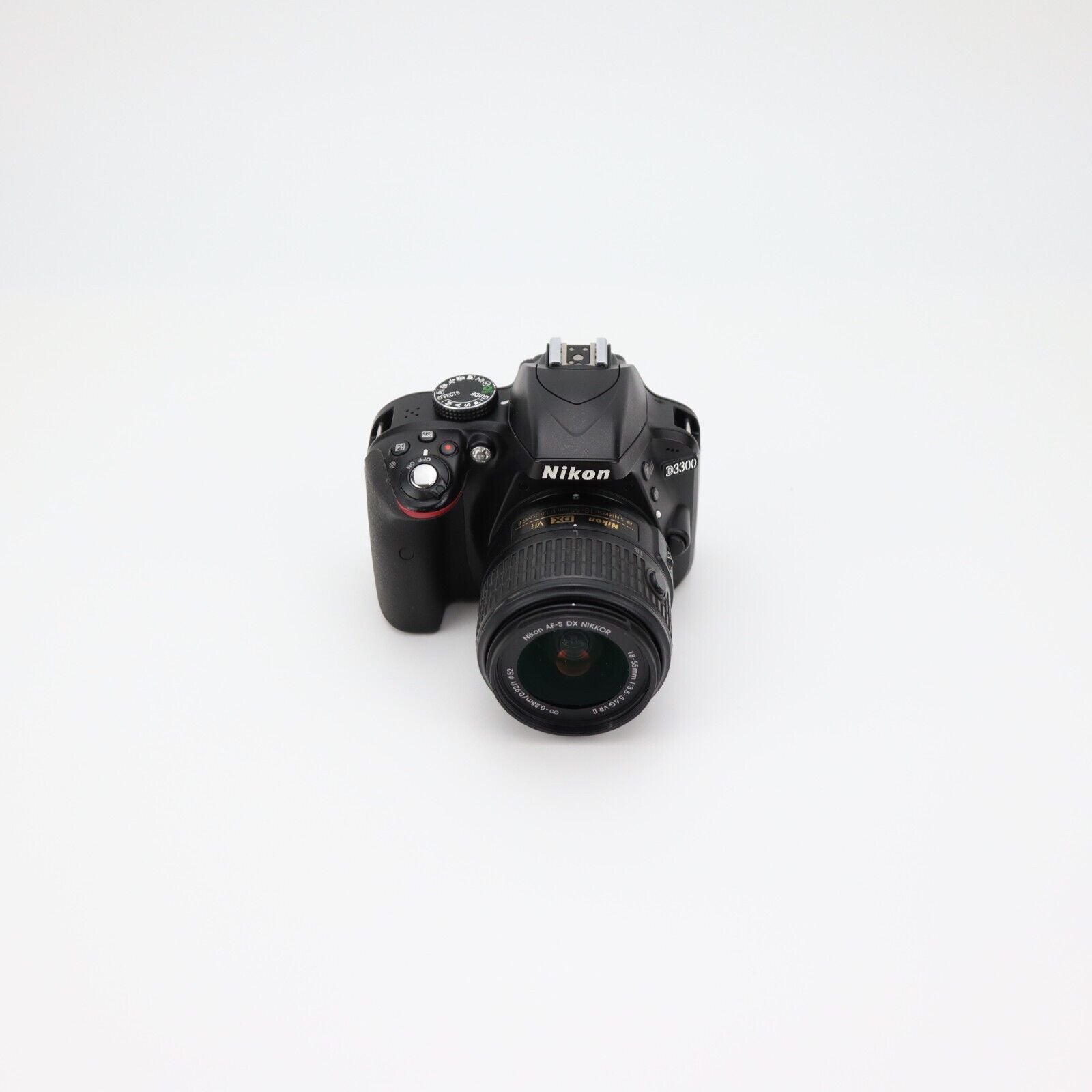 Nikon D3300 Camera with 18-55mm Lens - 7K Shutter count - Good Condition