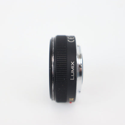 Panasonic 14mm f2.5 Lumix G Lens *NEXT DAY POST*