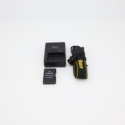 Nikon D3500 Camera FULL KIT with 18-55mm Lens - Low Shutter Count- 24HR Delivery