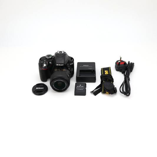 Nikon D3300 Camera with 18-55mm Lens - LOW Shutter count - Good Condition