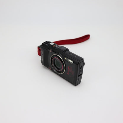 Olympus Tough TG-4 Digital Camera  - Next Day Post