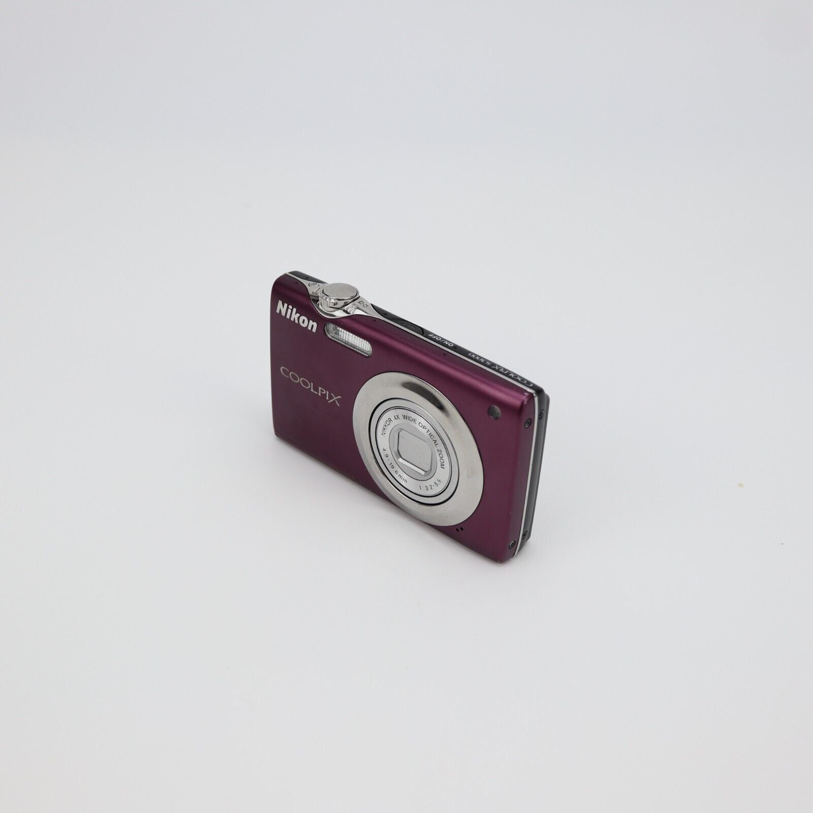 Nikon Coolpix S3000 12MP Digital Camera - FULL KIT - 24HR POST