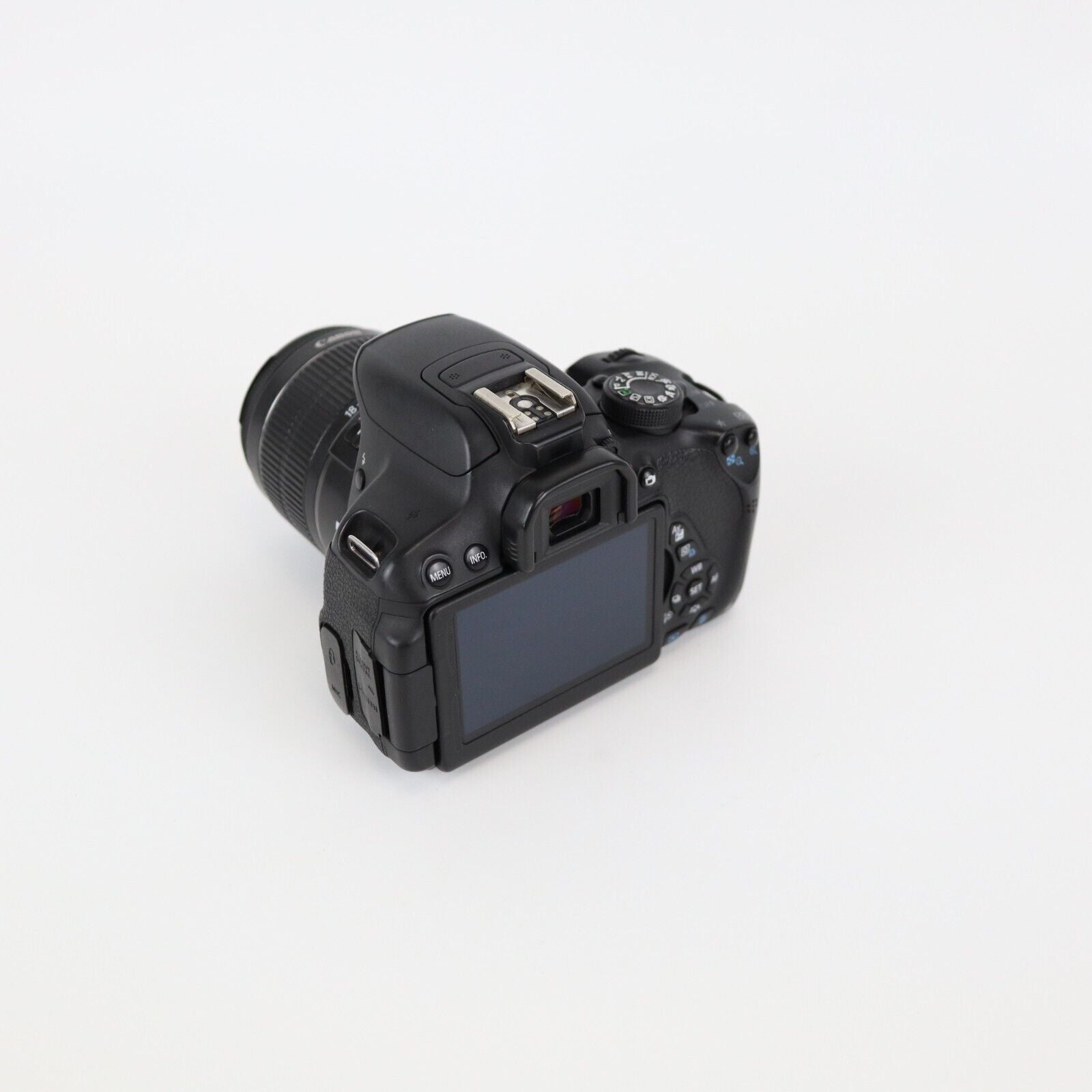 Canon EOS 700D Camera FULL KIT W/18-55mm Lens - 24HR POST