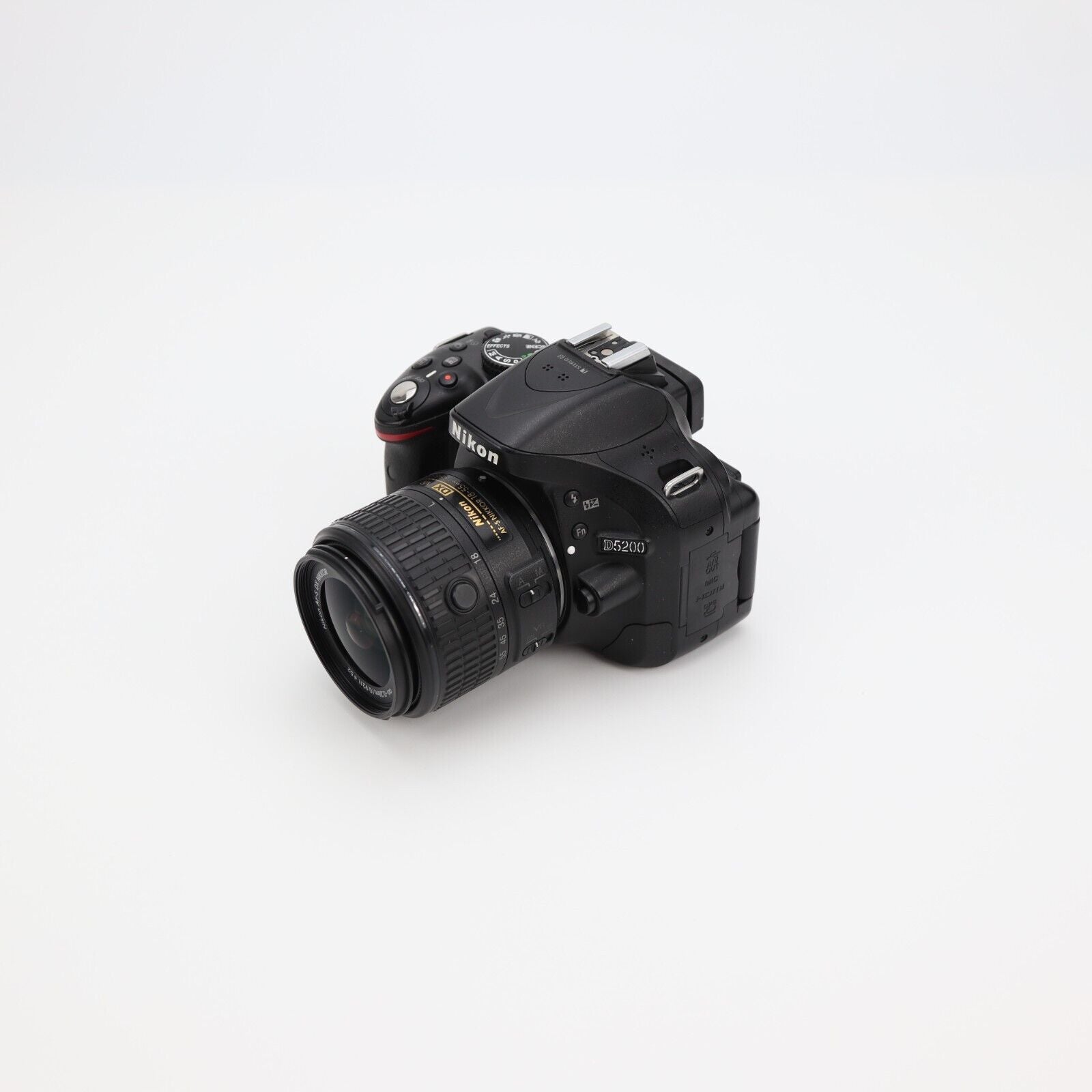 Nikon D5200 Digital Camera with 18-55mm Lens - LOW Shutter Count - 24HR POST