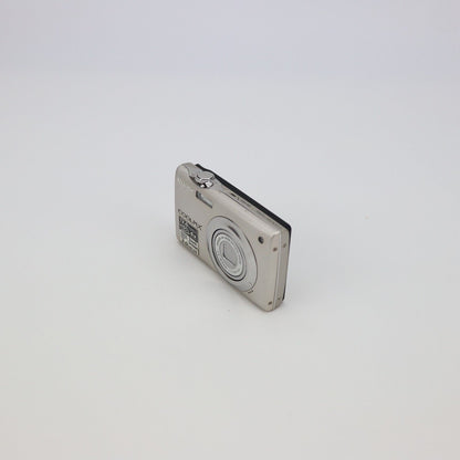 Nikon Coolpix S4000 12MP Digital Camera - FULL KIT - Next Day Post