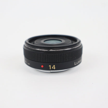 Panasonic 14mm f2.5 Lumix G Lens *NEXT DAY POST*