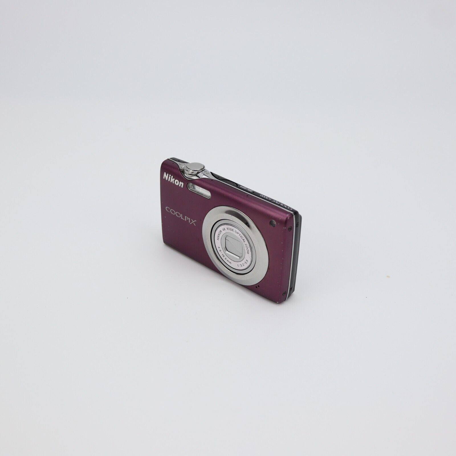 Nikon Coolpix S3000 12MP Digital Camera - FULL KIT - 24HR POST