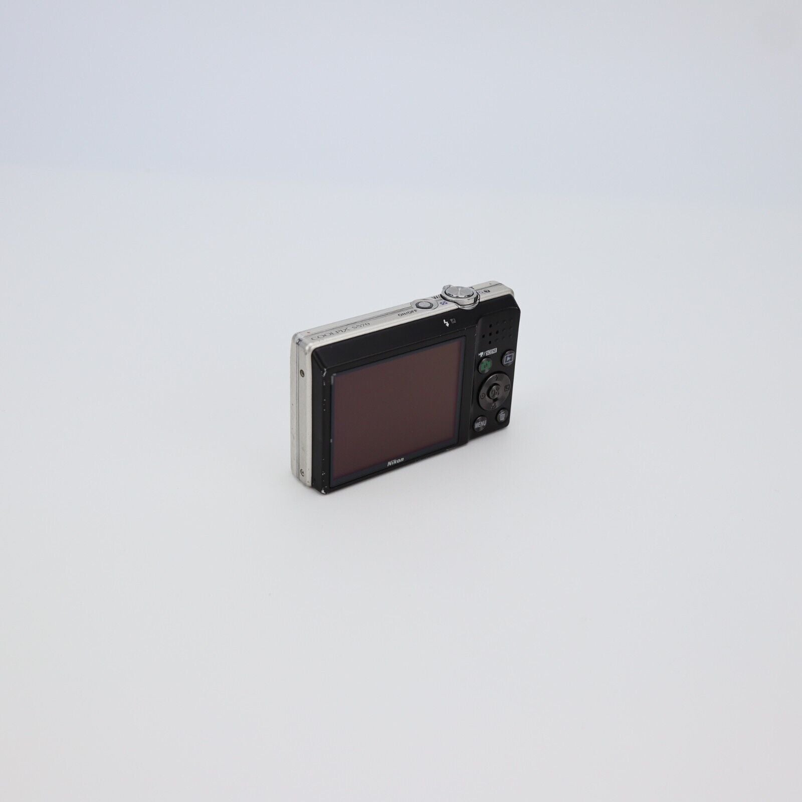 Nikon Coolpix S570 16MP Digital Camera - FULL KIT - 24HR POST