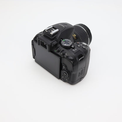 Nikon D5300 Camera FULL KIT with 18-55mm Lens - Great Condition - 24HR POST