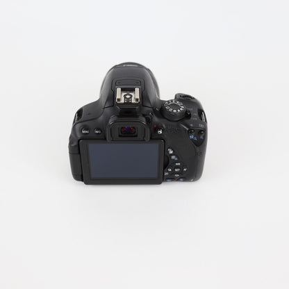 Canon EOS 700D Camera FULL KIT W/18-55mm Lens - 24HR POST