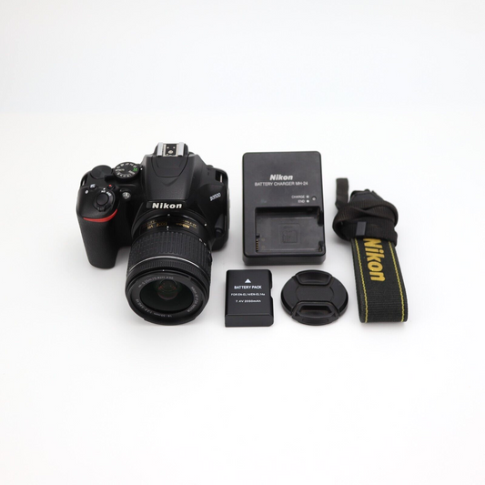Nikon D3500 Camera FULL KIT 18-55mm Lens - 4K Shutter Count - 24HR POSTAGE