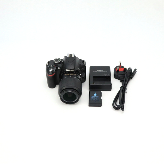 Nikon D3200 Camera with 18-55mm Lens - Full Kit - 24HR POSTAGE