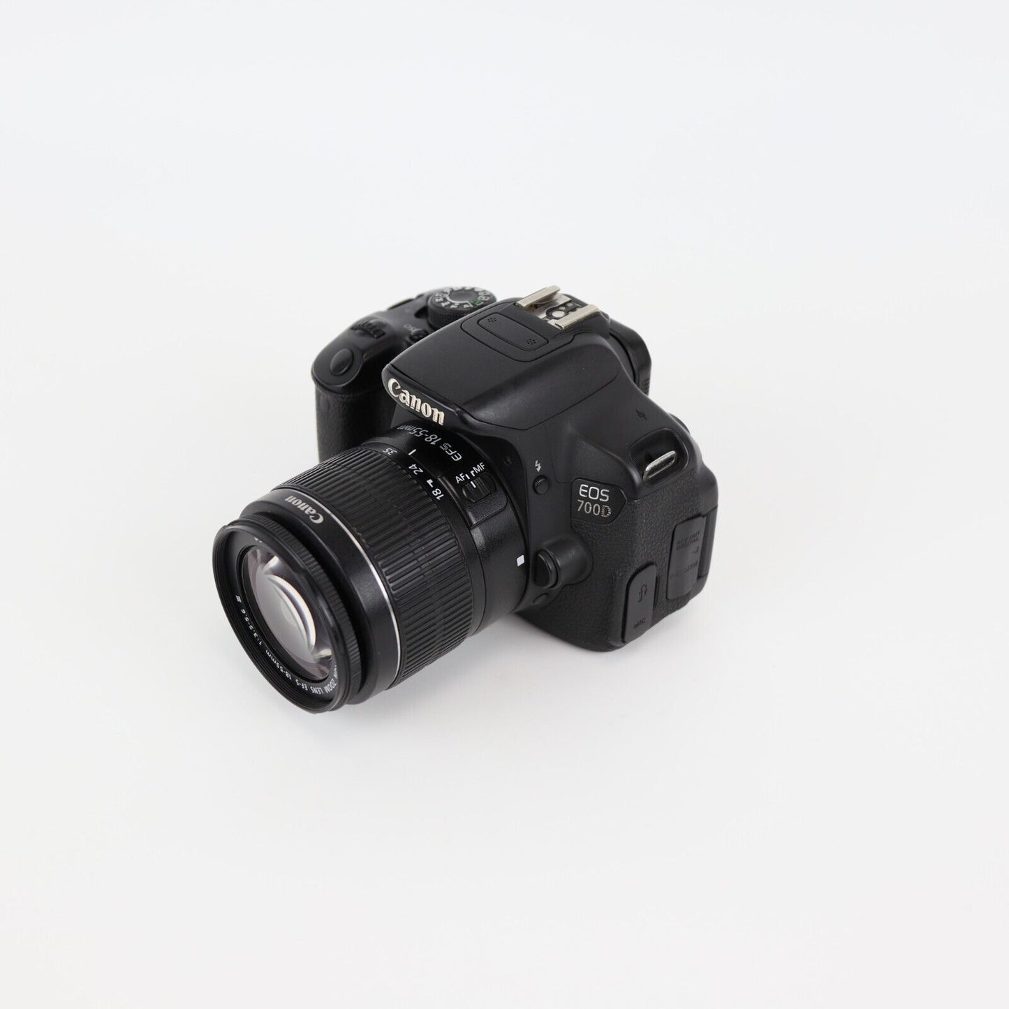 Canon EOS 700D Camera FULL KIT W/18-55mm Lens - 24HR POST